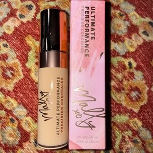 Mally Ultimate Performance Precision Concealer - Medium - New in Box‎